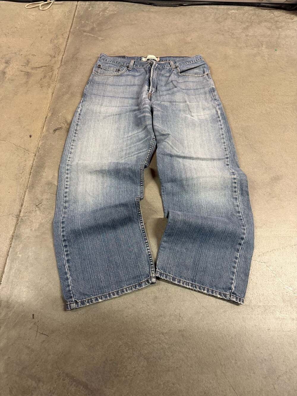 Levi's Loose Straight Jeans Size W36 L32 Blue Medium Wash Y2K Baggy